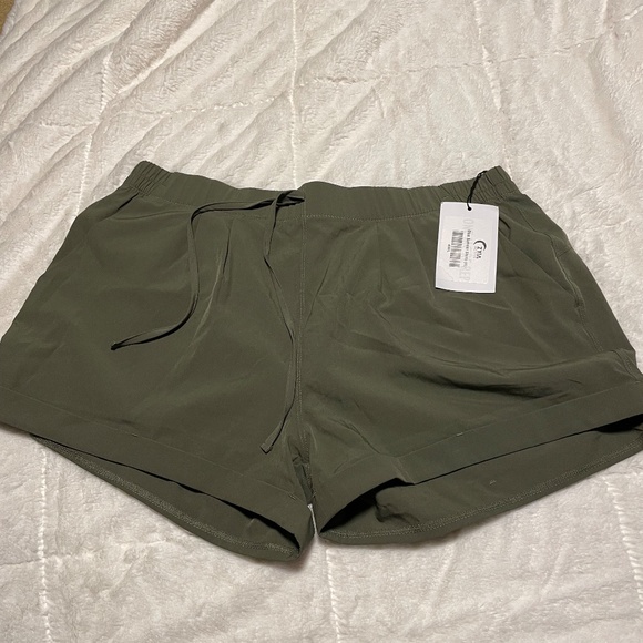 XL Zyia Olive Summer Shorts - Picture 4 of 7